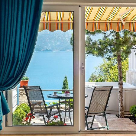 Boka Apartments Tivat Luaran gambar